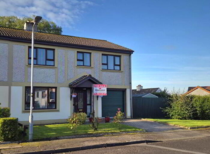 4 Bedroom Semi-Detached House For Sale In Hayfield Park, Londonderry, BT47