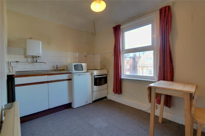 Property To Rent In Edridge Road, Croydon, CR0