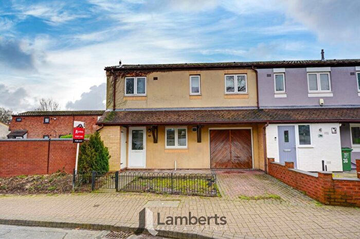 2 Bedroom End Of Terrace House For Sale In Doverdale Close, Woodrow North, B98