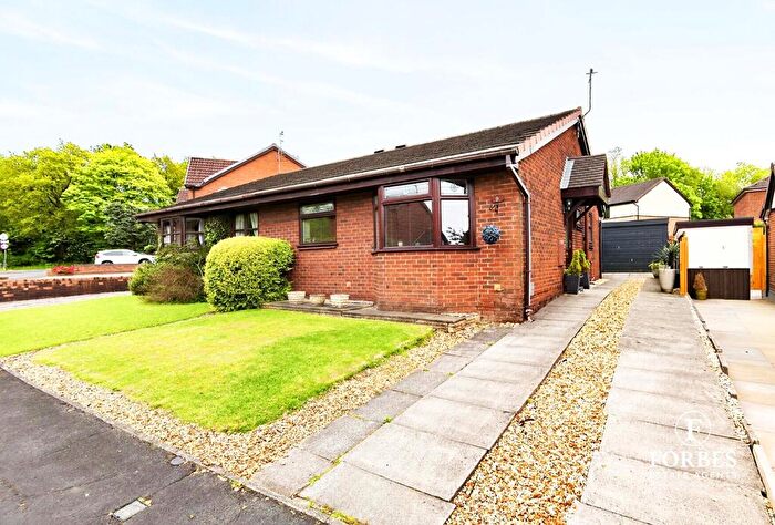 2 Bedroom Semi-Detached Bungalow For Sale In Hunts Field, Clayton-le-Woods, Nr Chorley, PR6