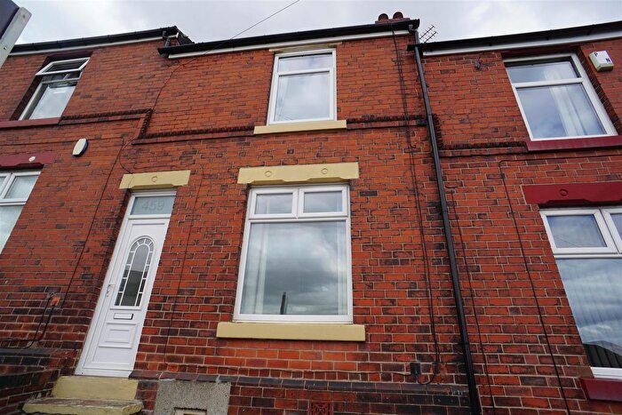2 Bedroom Terraced House To Rent In Jenkin Road, Wincobank, Sheffield, S5