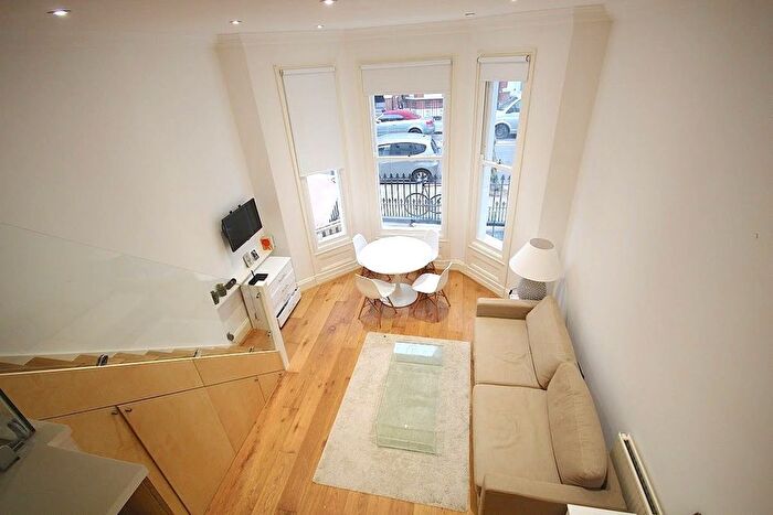 Studio To Rent In Philbeach Gardens, London, SW5