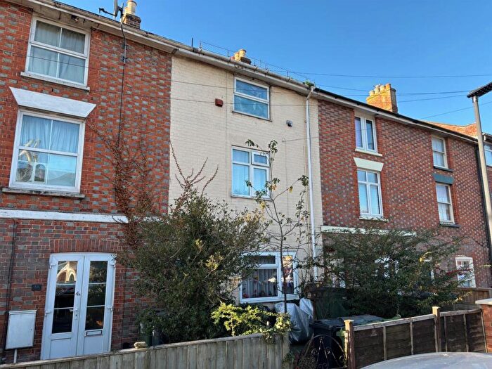 3 Bedroom House For Sale In Drill Hall Road, Newport, PO30