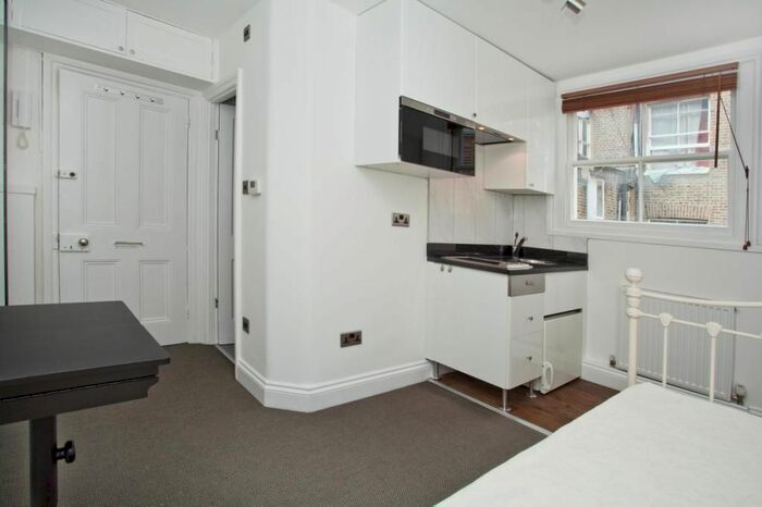 Studio To Rent In Cheniston Gardens, Kensington, London, W8