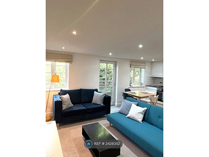 2 Bedroom Flat To Rent In Enfield House, Nottingham, NG1