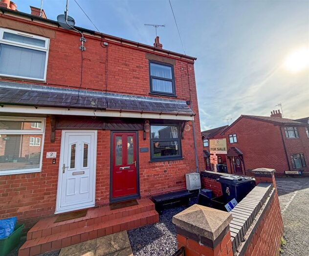 2 Bedroom Semi Detached House For Sale In School Lane, Ponciau, Wrexham, LL14