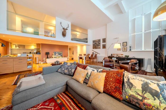 2 Bedroom Flat To Rent In Reed Place, London, SW4