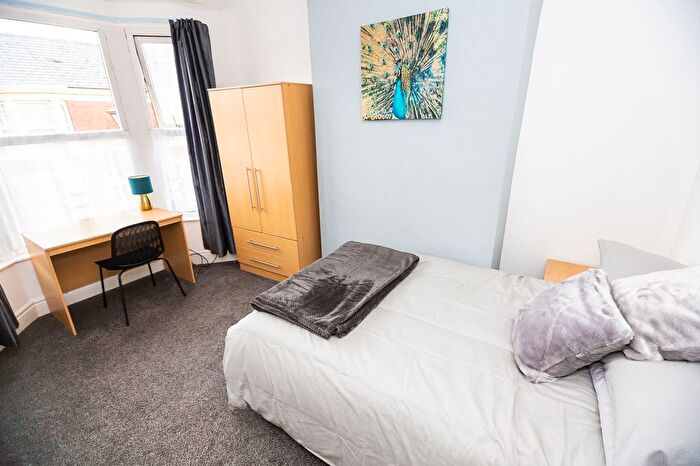 4 Bedroom Terraced House To Rent In Saxony Road, Liverpool, L7