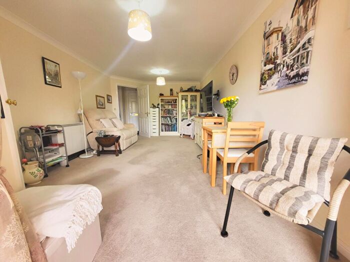 1 Bedroom Flat For Sale In Port Mill Court Mills Way, Barnstaple, EX31