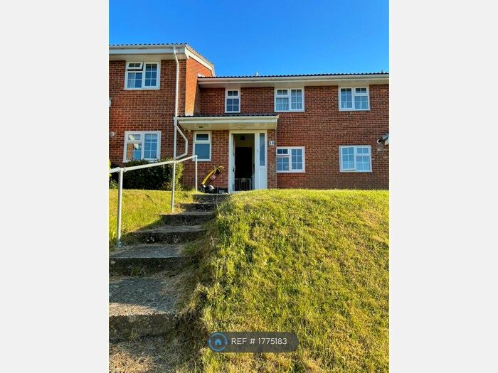 3 Bedroom Terraced House To Rent In Forest Way, Hastings, TN34