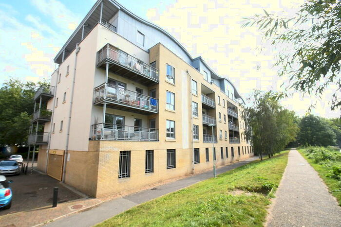 2 Bedroom Apartment To Rent In Yeoman Close, Ipswich, IP1