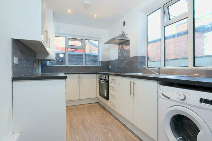 3 Bedroom Terraced House To Rent In , Gerald Road, &#;Salford, M6
