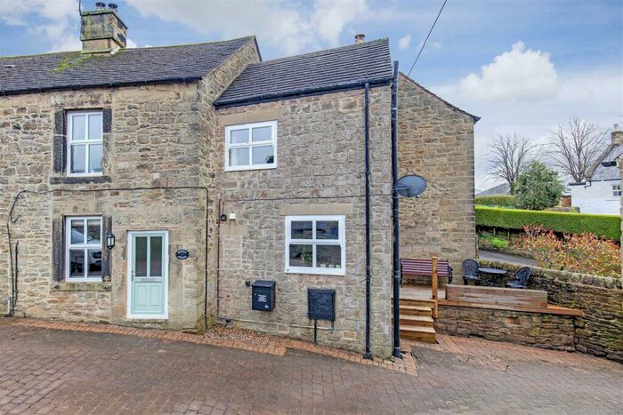 3 Bedroom Semi-Detached House For Sale In Riley Back Lane, Eyam, Hope Valley, S32