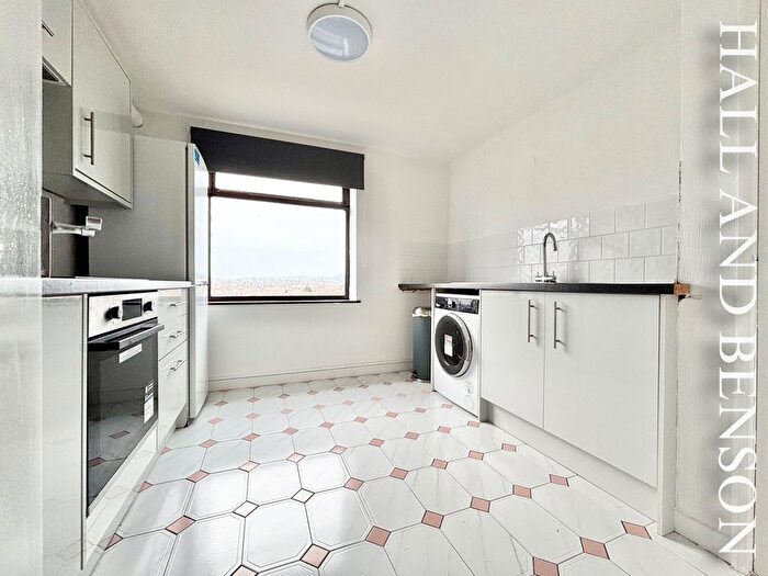 1 Bedroom Flat To Rent In Park Farm Drive, Derby, DE22