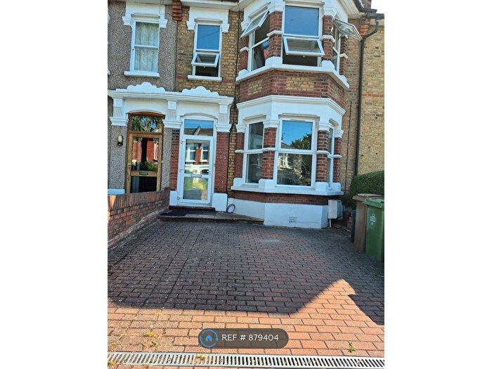 6 Bedroom Terraced House To Rent In Poppleton Road, London, E11