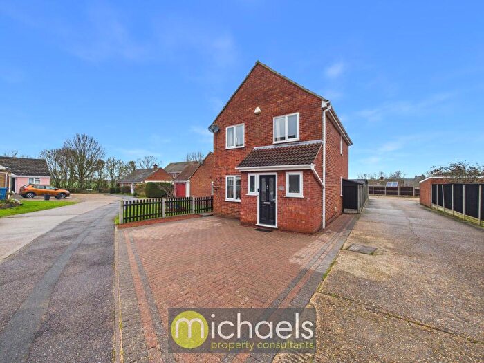 4 Bedroom Detached House For Sale In Browns Close, Acton, Sudbury, CO10