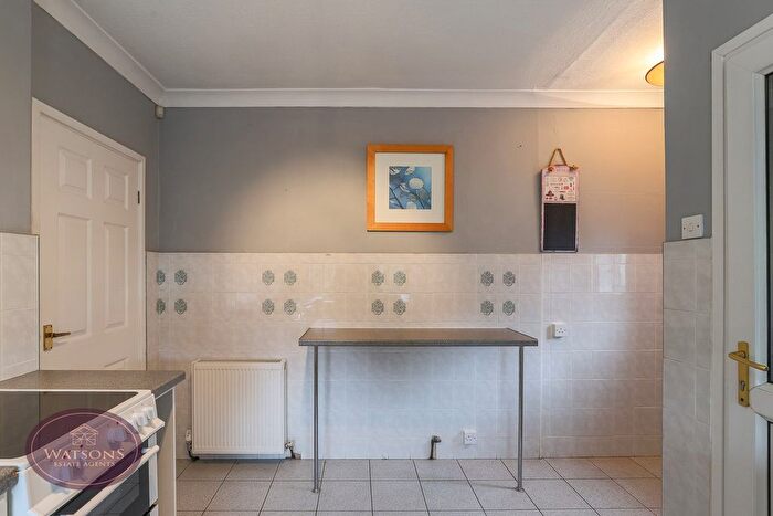 2 Bedroom Detached Bungalow For Sale In Prestwood Drive, Nottingham, NG8