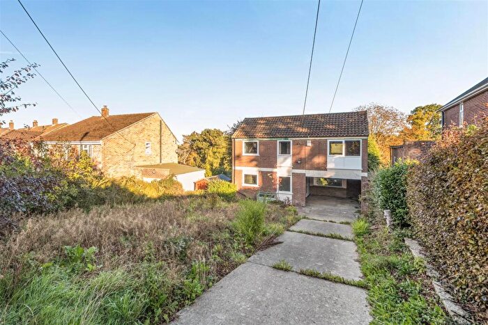 3 Bedroom Detached House For Sale In Combe Street Lane, Yeovil, BA21