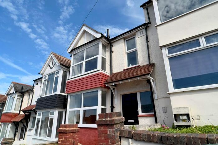 3 Bedroom Detached House To Rent In Milner Road, Brighton, BN2
