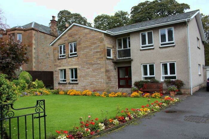 2 Bedroom Flat To Rent In Palmerston Road, Marchmont, Edinburgh, EH9