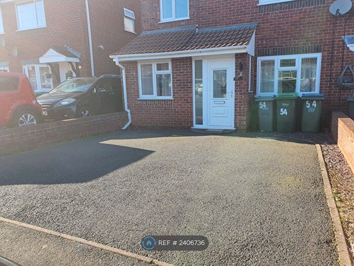 3 Bedroom Semi-Detached House To Rent In Cecil Drive, Tividale, Oldbury, B69