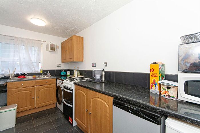 1 Bedroom Flat To Rent In Tamworth Road, Croydon, CR0