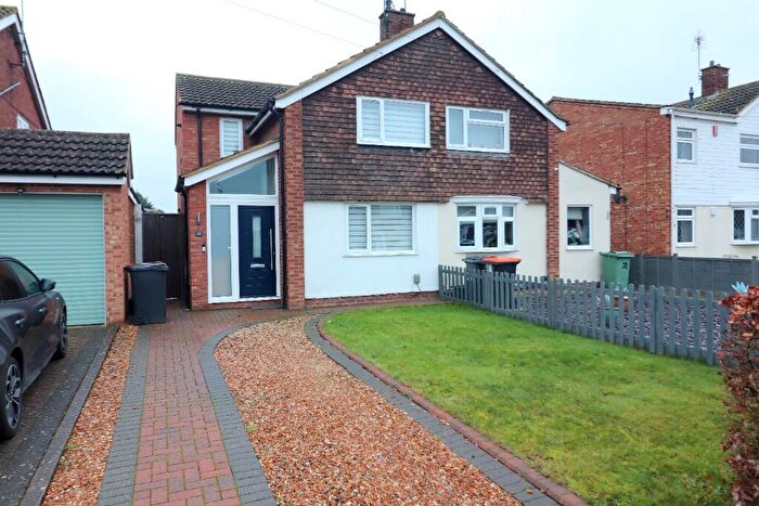 2 Bedroom Semi-Detached House For Sale In Norman Road, Barton Le Clay, Bedfordshire, MK45