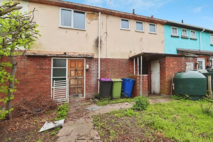 3 Bedroom Terraced House For Sale In Arlington Road, Newtoft, LN8
