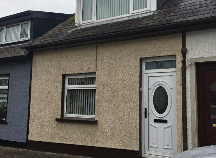 3 Bedroom Mid Terraced House To Rent In New Street, Sion Mills, BT82