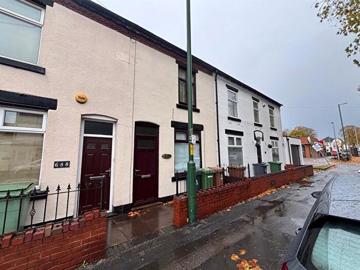 2 Bedroom Terraced House To Rent In Bloxwich Road, Walsall, WS3