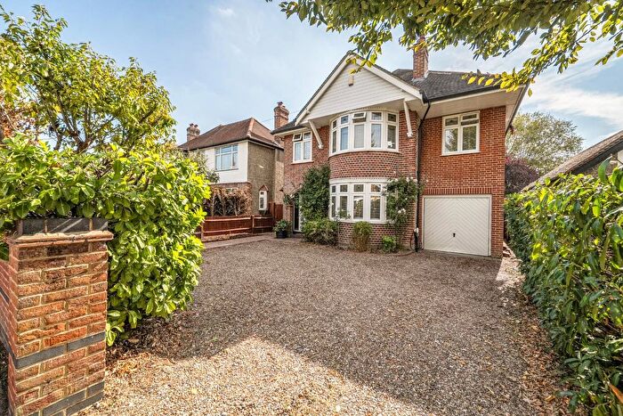 5 Bedroom Property For Sale In Bolton Road, Windsor, SL4