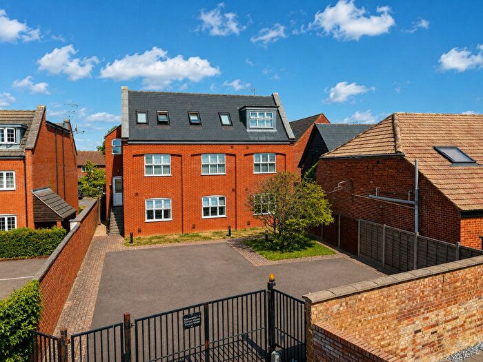 2 Bedroom Apartment For Sale In Church Street, Baldock, SG7