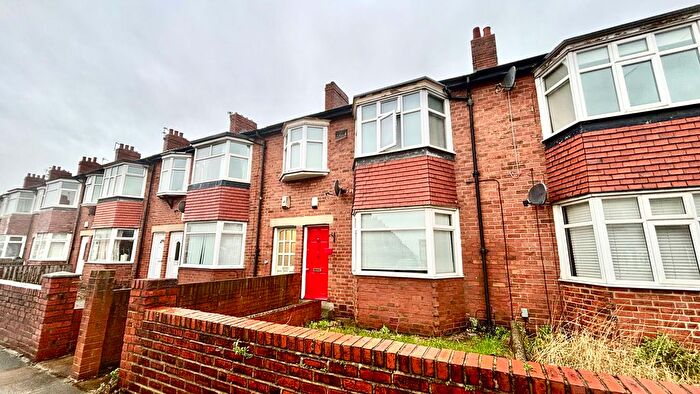 2 Bedroom Flat To Rent In Chillingham Road, Newcastle Upon Tyne, NE6