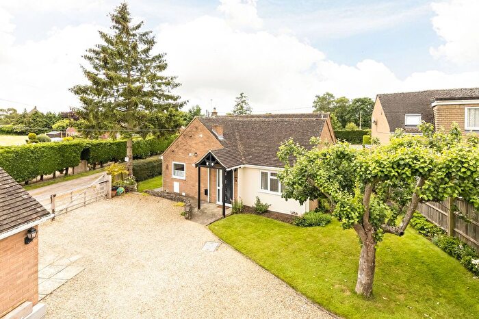 3 Bedroom Detached Bungalow For Sale In White Hill Lane, Boars Hill, OX1