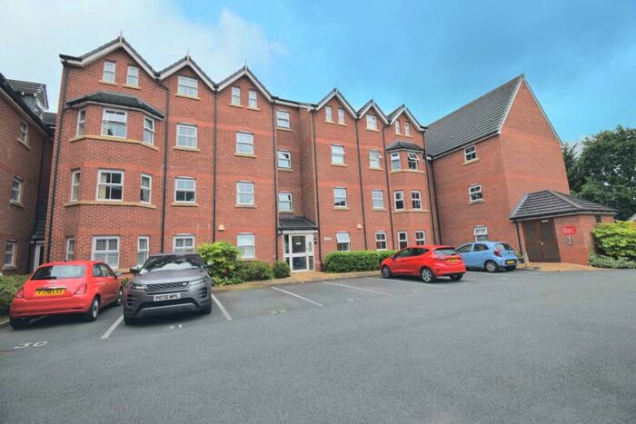 2 Bedroom Flat To Rent In Bethany Court, Moss Hey, Spital, CH63