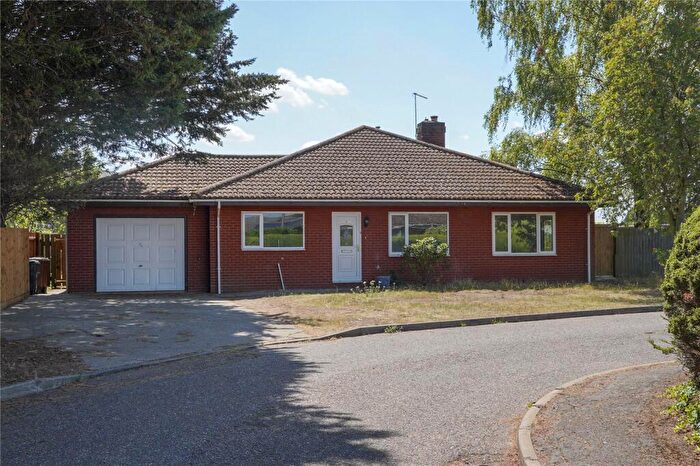 4 Bedroom Bungalow For Sale In York Close, Beck Row, Bury St. Edmunds, Suffolk, IP28