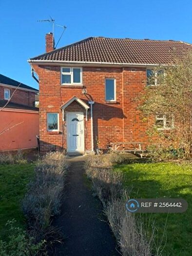 2 Bedroom Semi-Detached House To Rent In Rookwood Road, Leeds, LS9