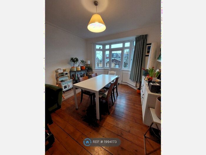 3 Bedroom Terraced House To Rent In Harcourt Road, London, N22