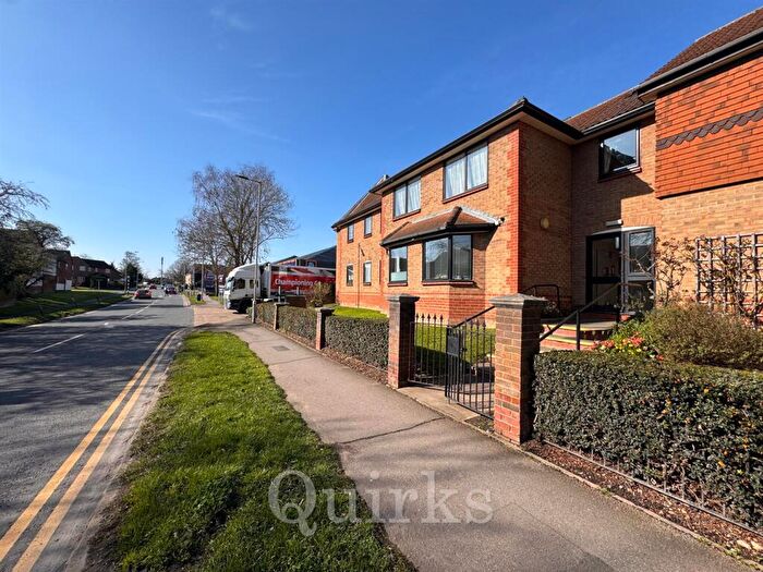 1 Bedroom Retirement Property For Sale In Queens Park Avenue, Billericay, CM12