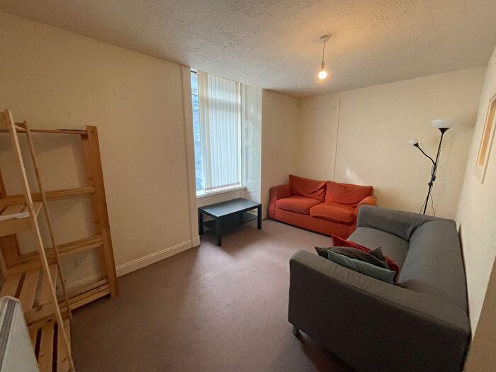 1 Bedroom Flat To Rent In Rosefield Street, Dundee, DD1