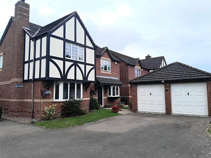 4 Bedroom Detached House For Sale In Radlow Crescent, Birmingham, West Midlands, B37