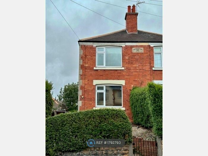 2 Bedroom Semi-Detached House To Rent In St. Bartholomews Road, Nottingham, NG3