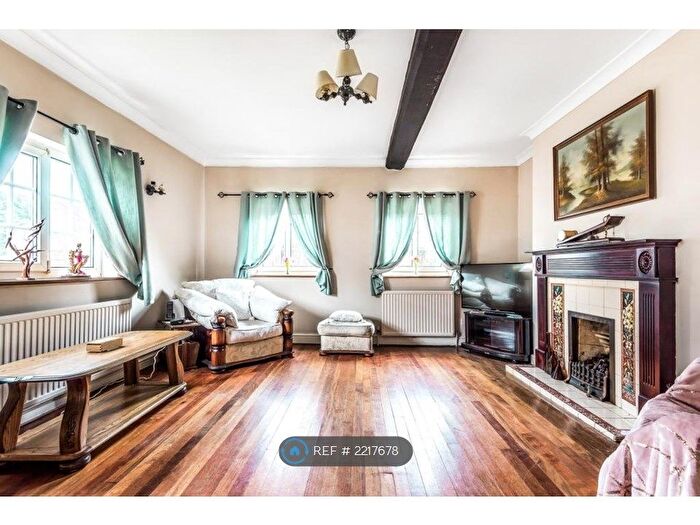 5 Bedroom Detached House To Rent In Main Road Orpinton, Bromley, BR5