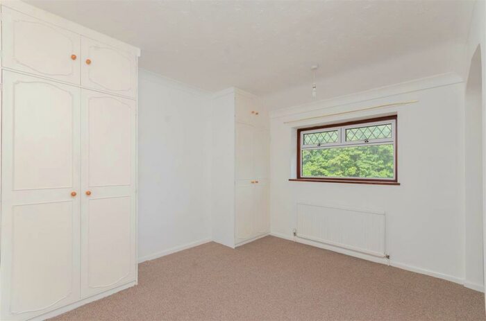 3 Bedroom Semi-Detached House To Rent In Salhouse Road, Norwich, NR7