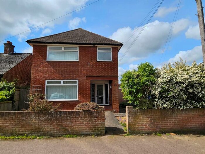 5 Bedroom Detached House To Rent In Heaton Road, Canterbury, CT1