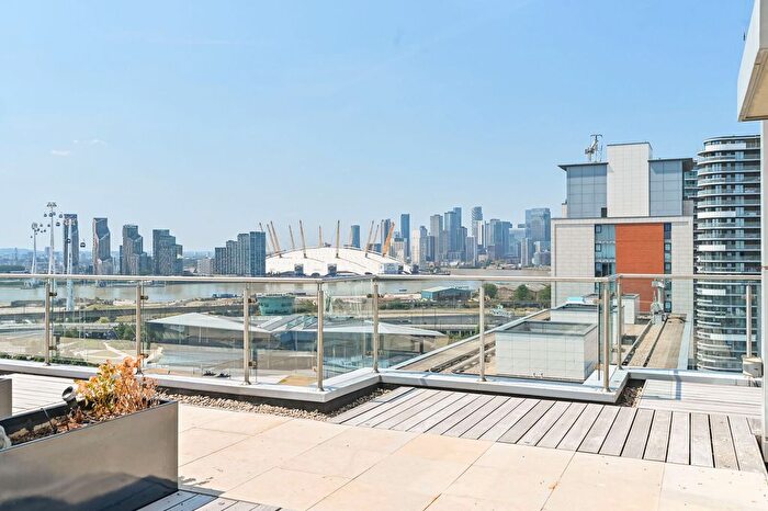 3 Bedroom Flat For Sale In The Oxygen, Docklands, London, E16