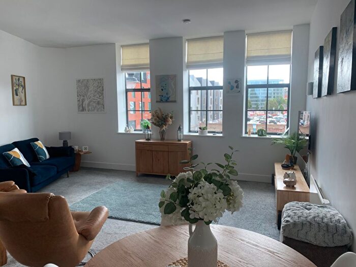 1 Bedroom Flat To Rent In Green Lane, Sheffield, South Yorkshire, S3