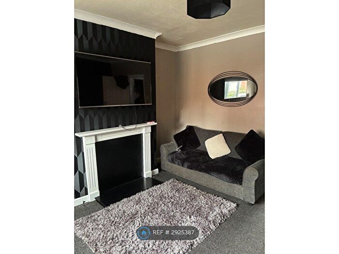 2 Bedroom Terraced House To Rent In Ivy St, Pontefract, WF7