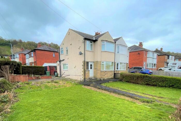 3 Bedroom Semi-Detached House To Rent In Bradford Road, Otley, LS21