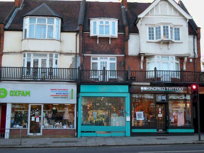 2 Bedroom Flat To Rent In South Woodford, E18